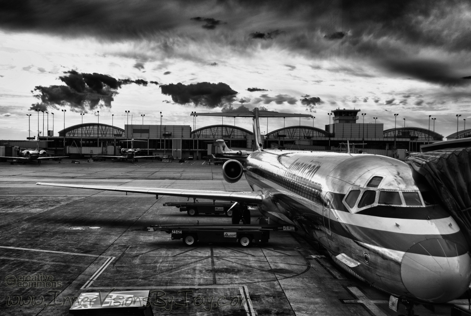 Airplane grouinded by incoming storm